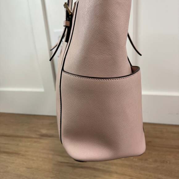 Michael Kors Charlotte Large Top Zip Saffiano Leather Tote in Powder Blush - Picture 6 of 16
